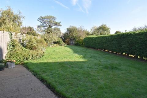 4 bedroom semi-detached house for sale, Summerfield Avenue, Tankerton, Whitstable