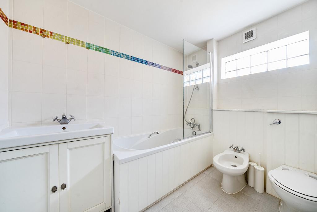 Annexe Bathroom