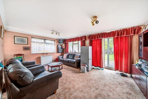 3 bedroom semi-detached house for sale, Green Lane, Shepperton, TW17