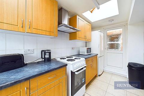 5 bedroom private hall to rent, Milton Road, Southampton, Hampshire