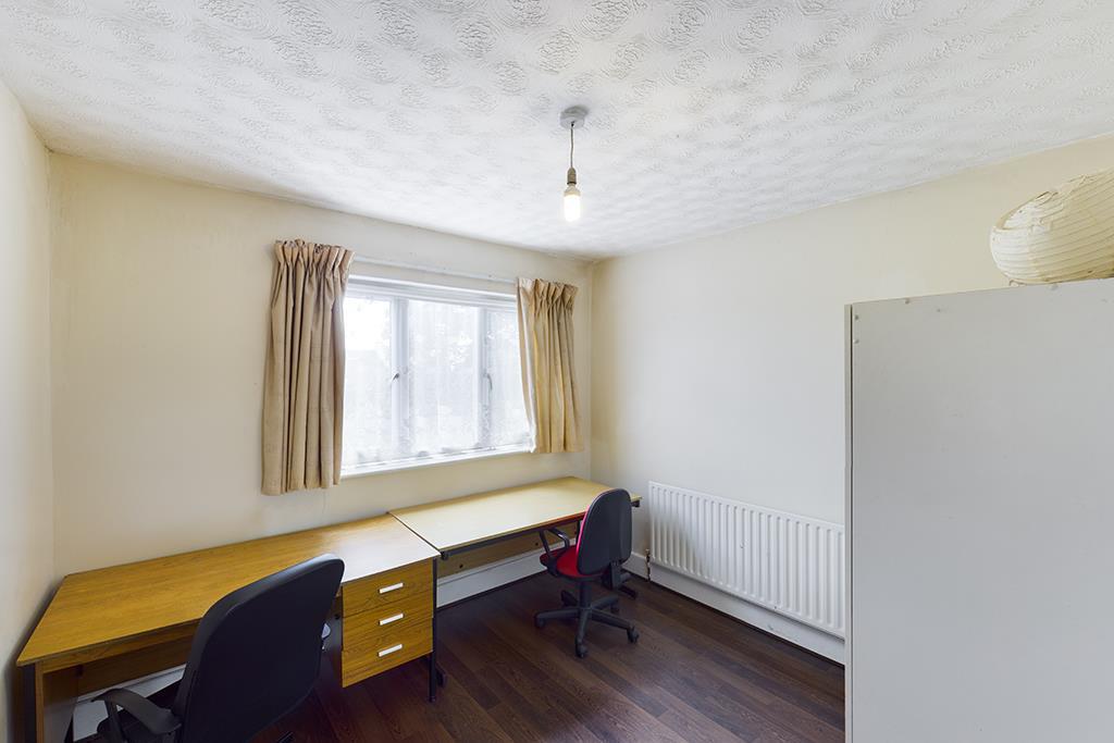 CAM00627 P1-PR0173-STILL07.jpg