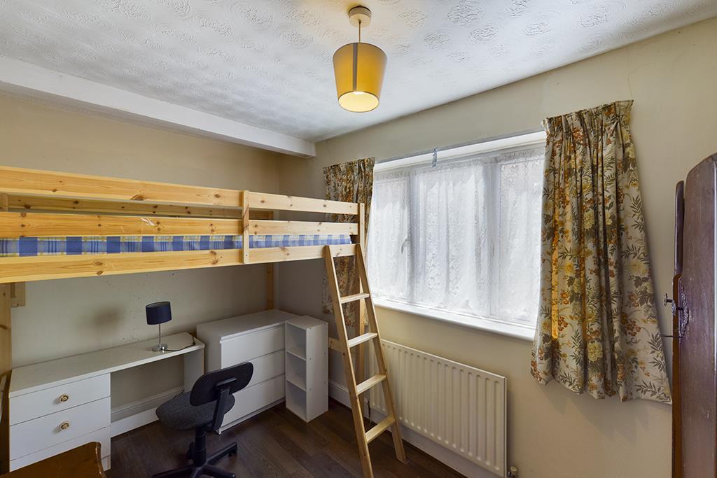 CAM00627 P1-PR0173-STILL08.jpg