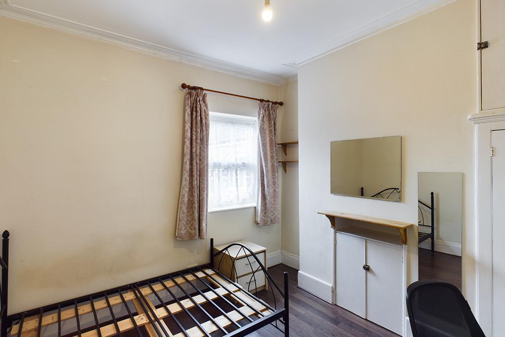 CAM00627 P1-PR0173-STILL11.jpg