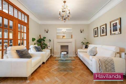 5 bedroom house for sale, The Ridgeway, London