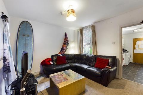 4 bedroom terraced house to rent, Brickfield Road, Southampton, Hampshire