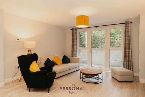 2 bedroom apartment to rent, Ewell By Pass, Epsom