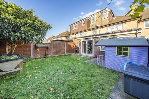 4 bedroom terraced house for sale, Western Avenue, Surrey TW20