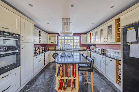 4 bedroom terraced house for sale, Western Avenue, Surrey TW20