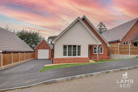 3 bedroom detached bungalow for sale, Orchard Close, Harwich CO12