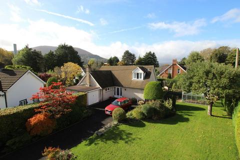 4 bedroom detached house for sale, Hatherleigh Road, Abergavenny, NP7