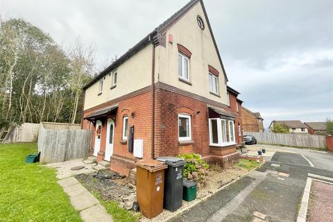 2 bedroom end of terrace house to rent, Rosehip Close, Plymouth PL6