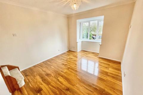 2 bedroom end of terrace house to rent, Rosehip Close, Plymouth PL6