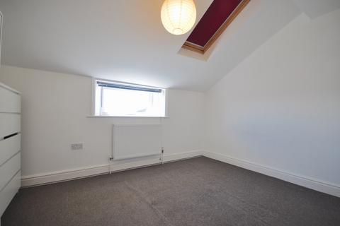 undefined, Annecy Court