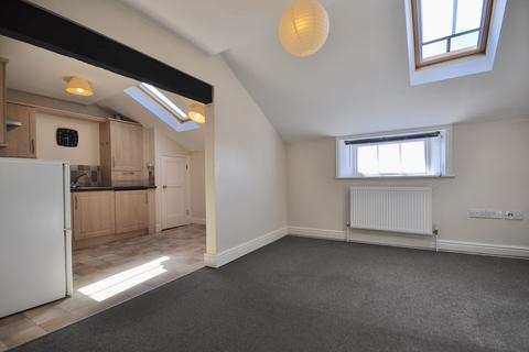 undefined, Annecy Court