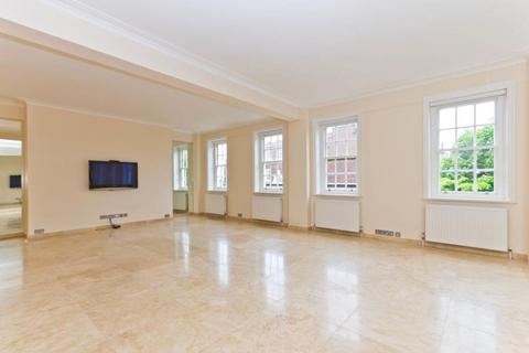 3 bedroom flat to rent, Duchess of Bedford House, Kensington, W8