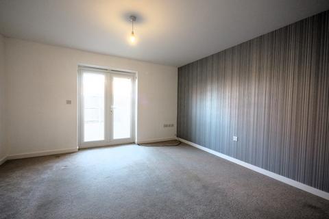 2 bedroom end of terrace house to rent, Poll Close, Norfolk NR18