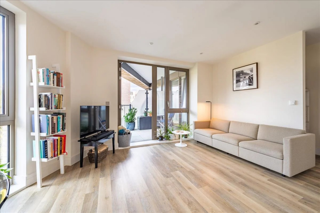 One-Bedroom For Rent - Bermondsey