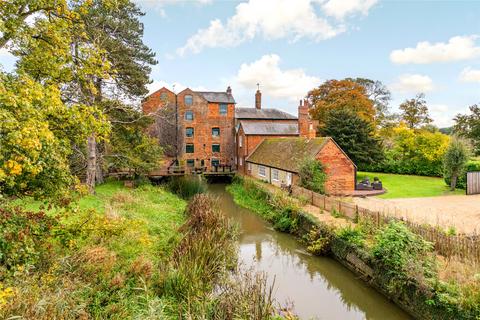 4 bedroom barn conversion for sale, Watermill Lane, Wolverton Mill, Milton Keynes, Buckinghamshire, MK12