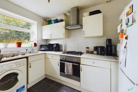 9 Alvega Close, New Ferry, Wirral, CH62 1HG
