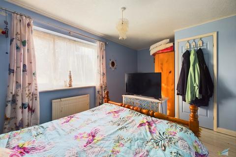 9 Alvega Close, New Ferry, Wirral, CH62 1HG