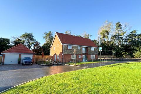 4 bedroom detached house for sale, Docking