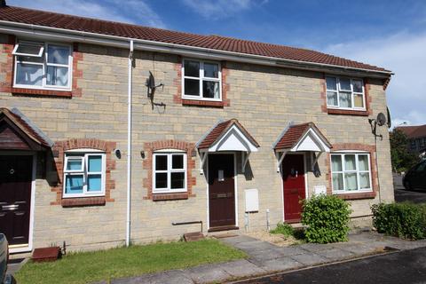 2 bedroom terraced house to rent, Nightingale Drive, Westbury