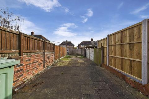 2 bedroom end of terrace house for sale, Wellington Street, Chesterfield