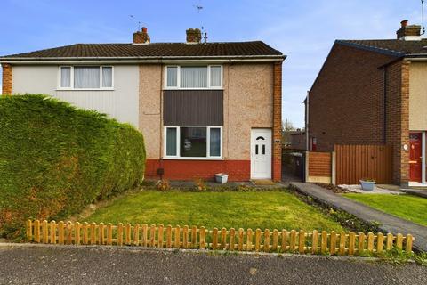 2 bedroom semi-detached house to rent, Rye Crescent, Clay Cross