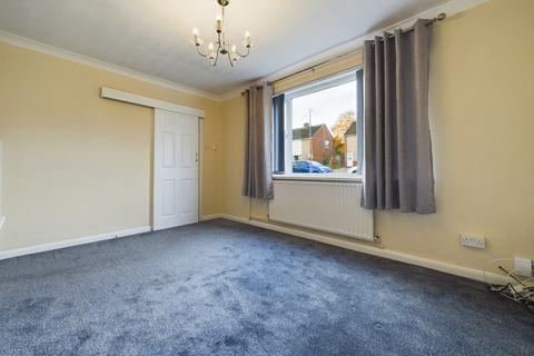 2 bedroom semi-detached house to rent, Rye Crescent, Clay Cross
