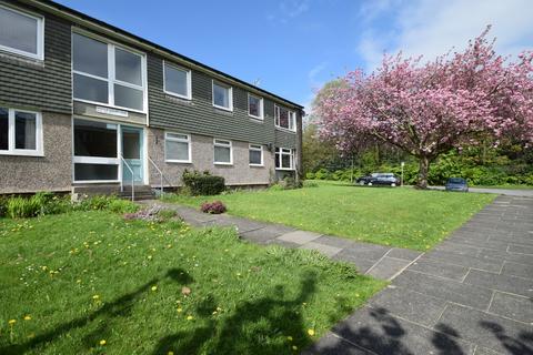 3 bedroom apartment for sale, Hoyle Court Drive, Bradford BD17