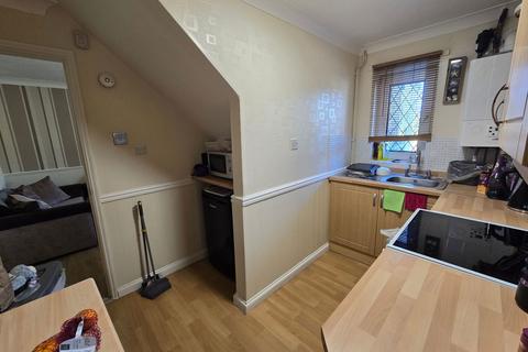 1 bedroom end of terrace house for sale, Miller Court, Sheerness ME12