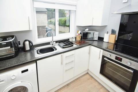5 Broadway, Bingley, BD16 4QA