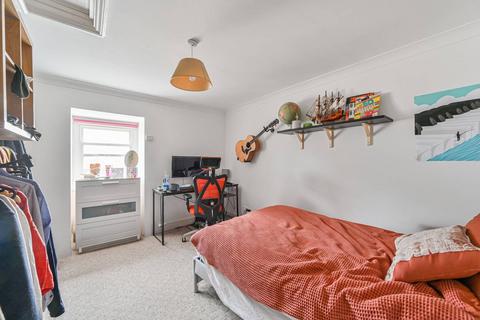 2 bedroom house for sale, Grosvenor Park, Camberwell, London, SE5