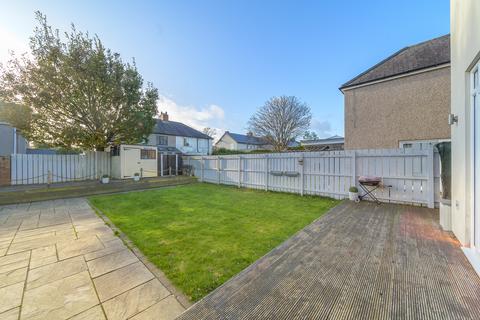 16 Central Avenue, Amble, Morpeth, NE65 0NQ