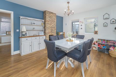 16 Central Avenue, Amble, Morpeth, NE65 0NQ