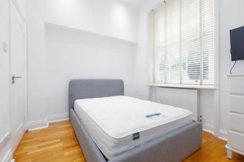 1 bedroom apartment to rent, Wharfedale Street, London, SW10