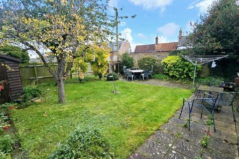 4 bedroom detached bungalow for sale, Halse Road, Brackley