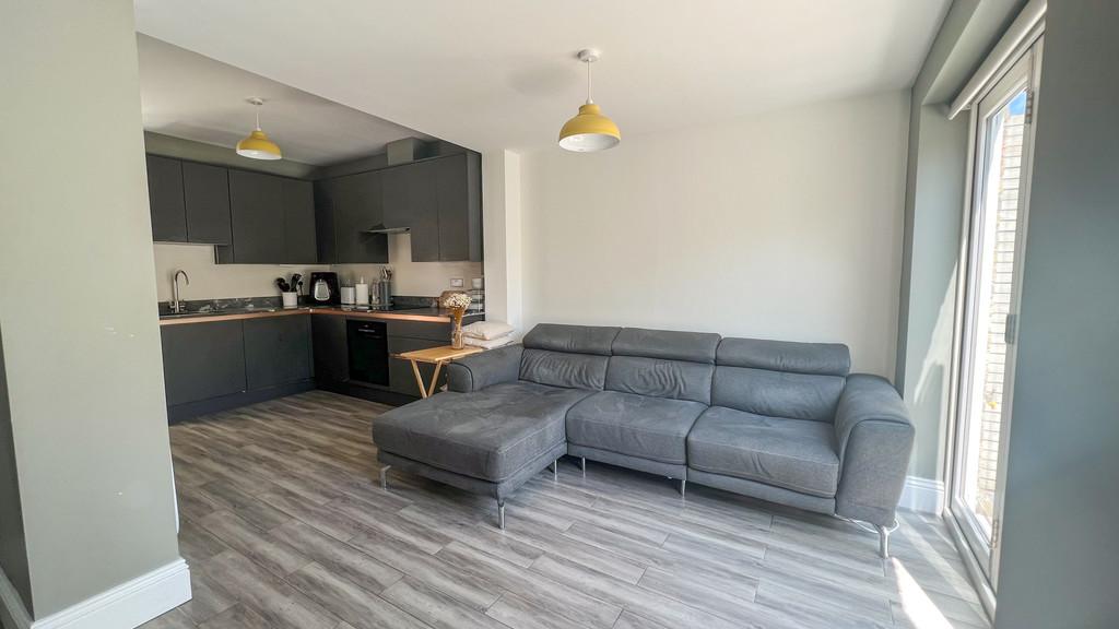 Sofa-Kitchen