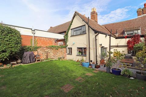 4 bedroom cottage for sale, The Street, Bramford, Suffolk