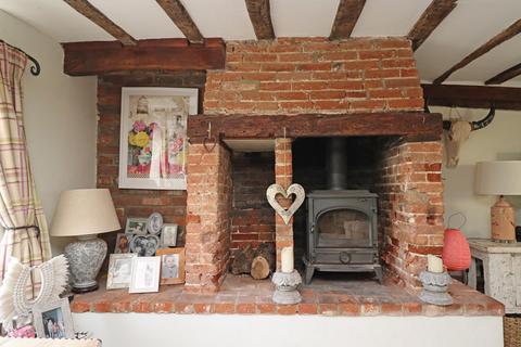 4 bedroom cottage for sale, The Street, Bramford, Suffolk