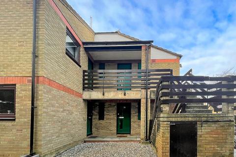 1 bedroom ground floor flat to rent, Beaulands Close, Cambridge CB4