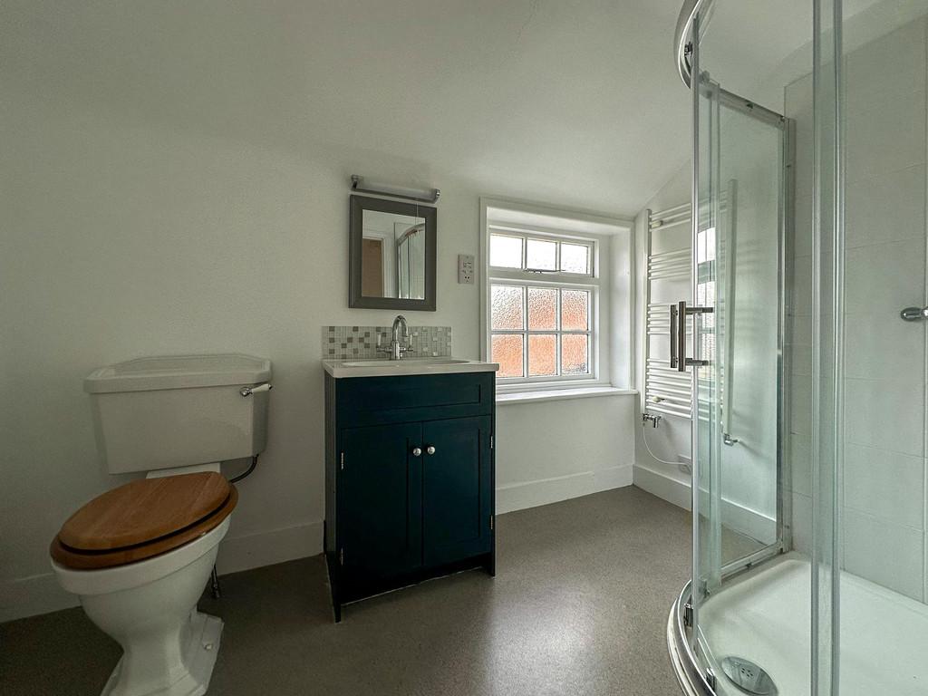 Shower Room 1