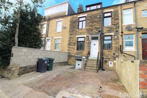 2 bedroom terraced house for sale, Kirkburn Place, Lidget Green, Bradford, BD7 2BZ