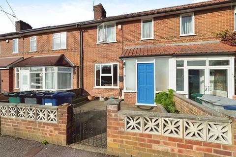 47 The Meads, Edgware, HA8 9HE