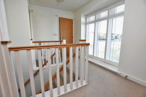 2 bedroom apartment for sale, Sungold Walk, Kings Hill ME19