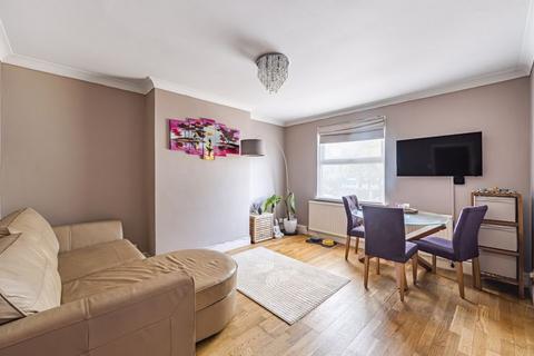 2 bedroom apartment for sale, Brighton Road, Purley