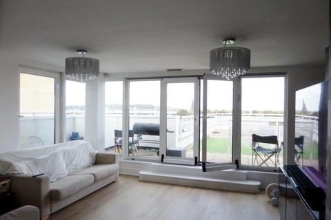 3 bedroom penthouse for sale, London Road, Croydon