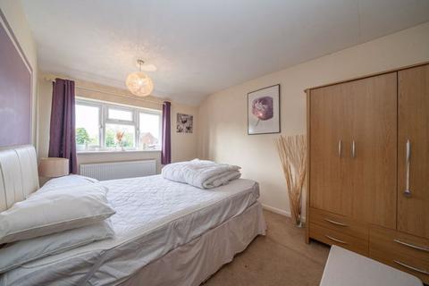 3 bedroom semi-detached house for sale, Three Bedroom Semi in Caddington