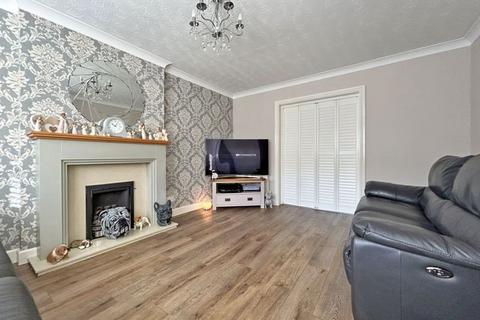 4 bedroom detached house for sale, Penkside, Coven, Wolverhampton