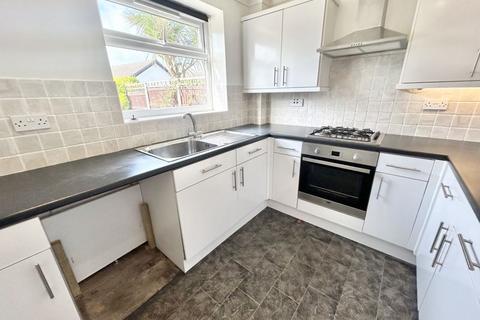 3 bedroom detached house for sale, The Oval, Llandudno